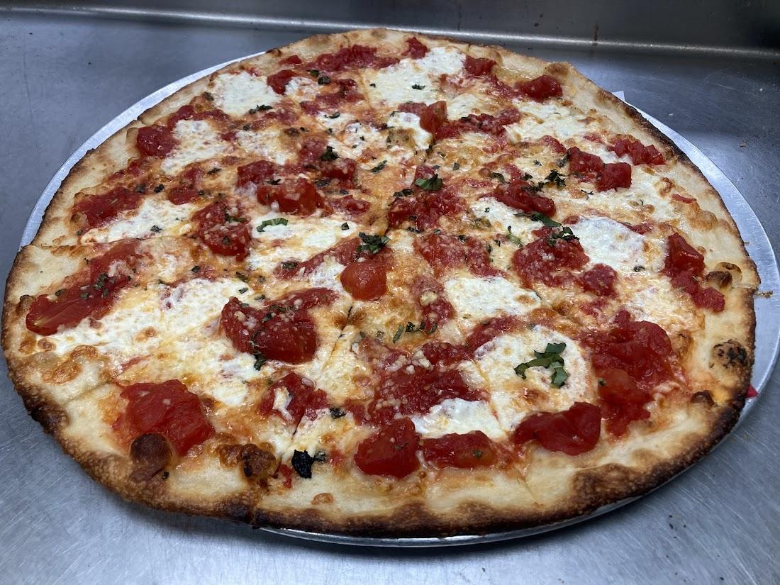 Capone's Pizza Bar